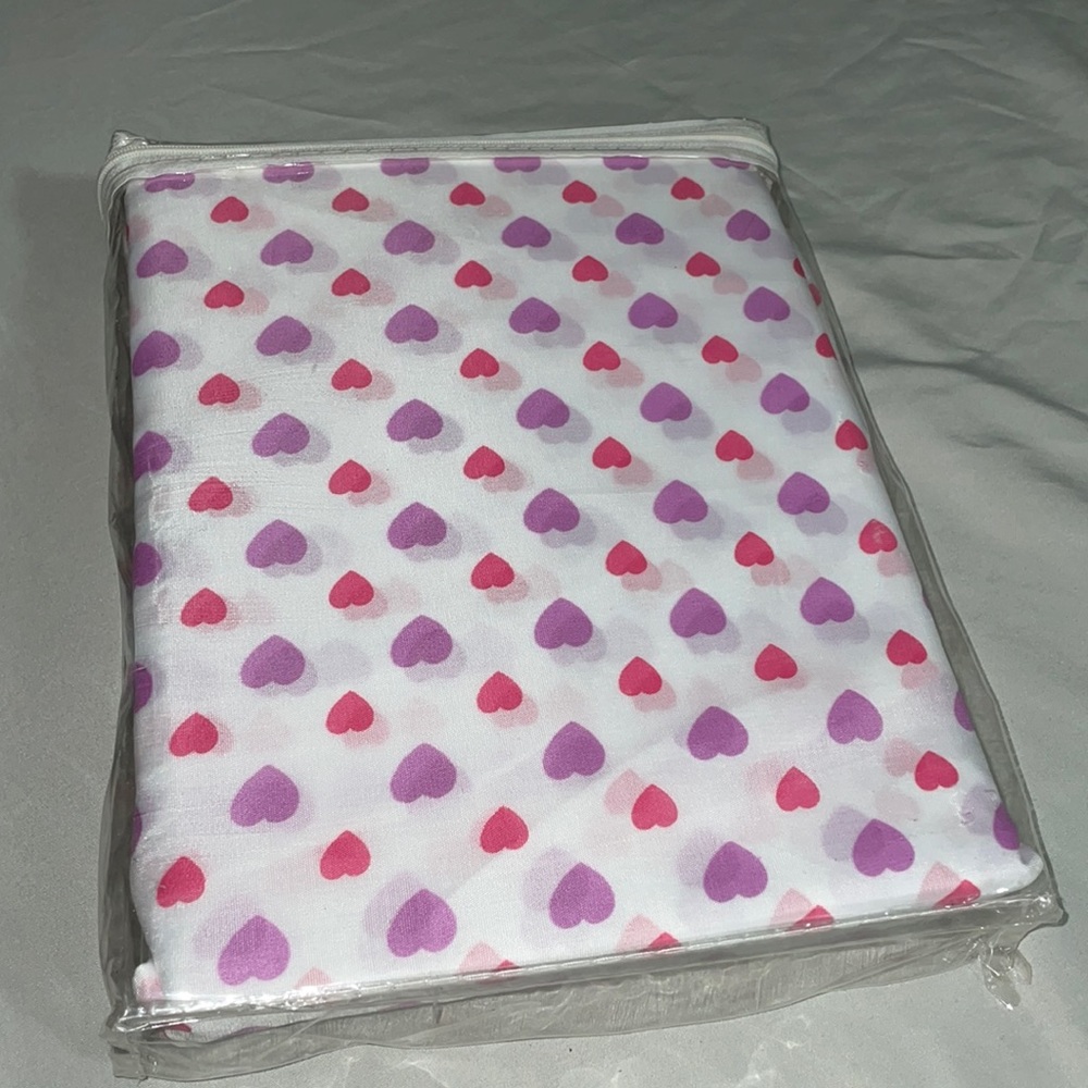 Twin bed sheet set